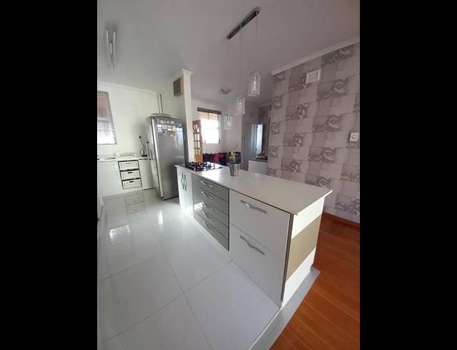 1 BEDROOM APARTMENT FOR SALE IN MUSGRAVE